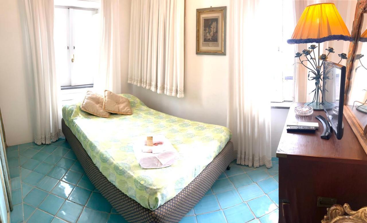 Il Campanile Sulla Piazzetta Capri Exterior foto